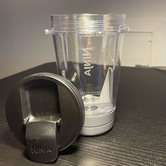 Ninja‎ Smoothie blender bowl with lid - Picture 6 of 6